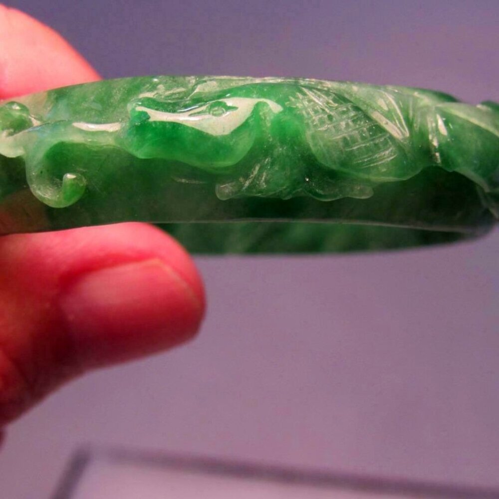 Lovely Carved Jade / Jadite Bangle Bracelet - weighs 39.6 grams